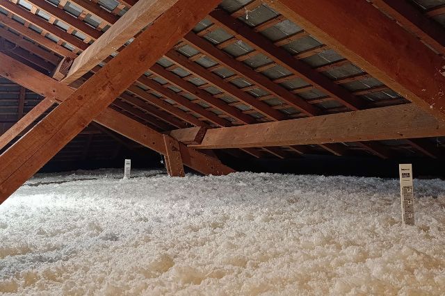 Isolation des combles par un serrurier professionnel